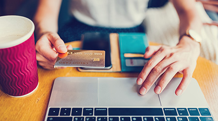 3 Ways Online Shopping Affects Your Business 